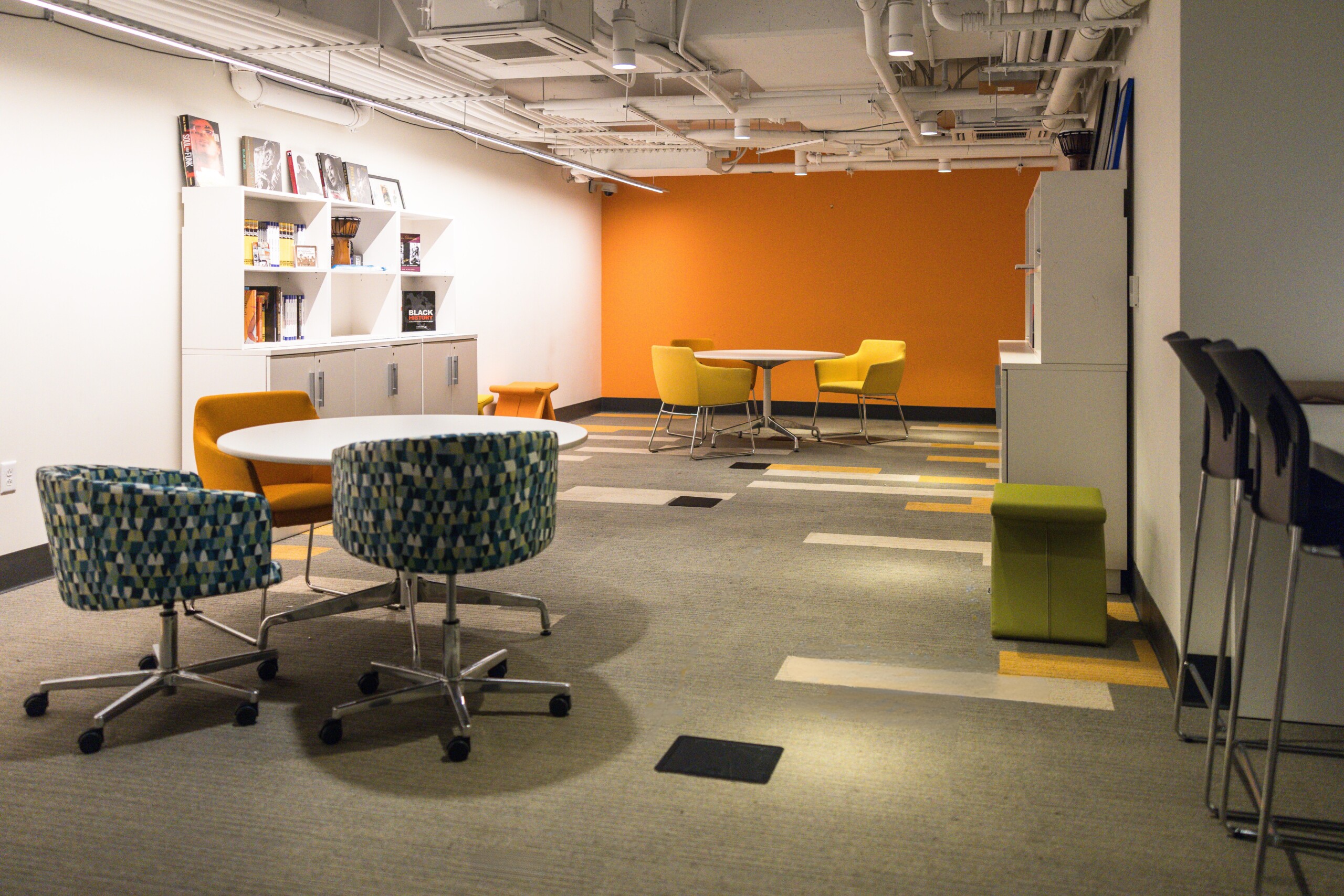 Learning Resource Center chairs, table, bookshelf