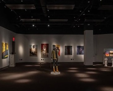 exhibition paintings and sculpture