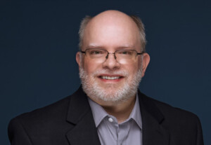 Russell Henley headshot